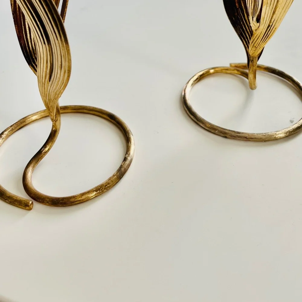 AVON Vintage 1973 Tulip Candle Holder Pair